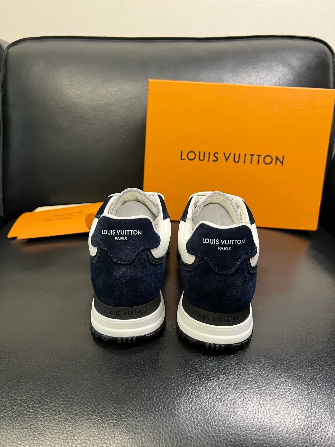 Men's shoes 💰620 Lv high quality top handicrafts Louis Vuitton, counters are equipped with original factory configuration, uppers are imported from Italy, high-quality splicing colorful complex handicrafts, imported cowhide lining is soft and comfortable, soles: original soles specially provided by the original factory, T men's shoes 💰U exclusive movable molded soles are super comfortable, original factory single goods, code number 39-44 (customized 38 45)